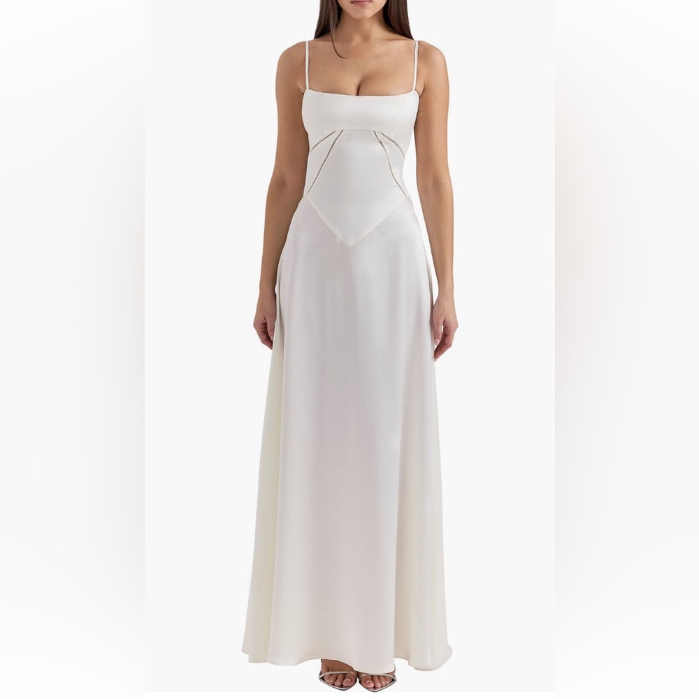 House of CB Strapless Cream Gown